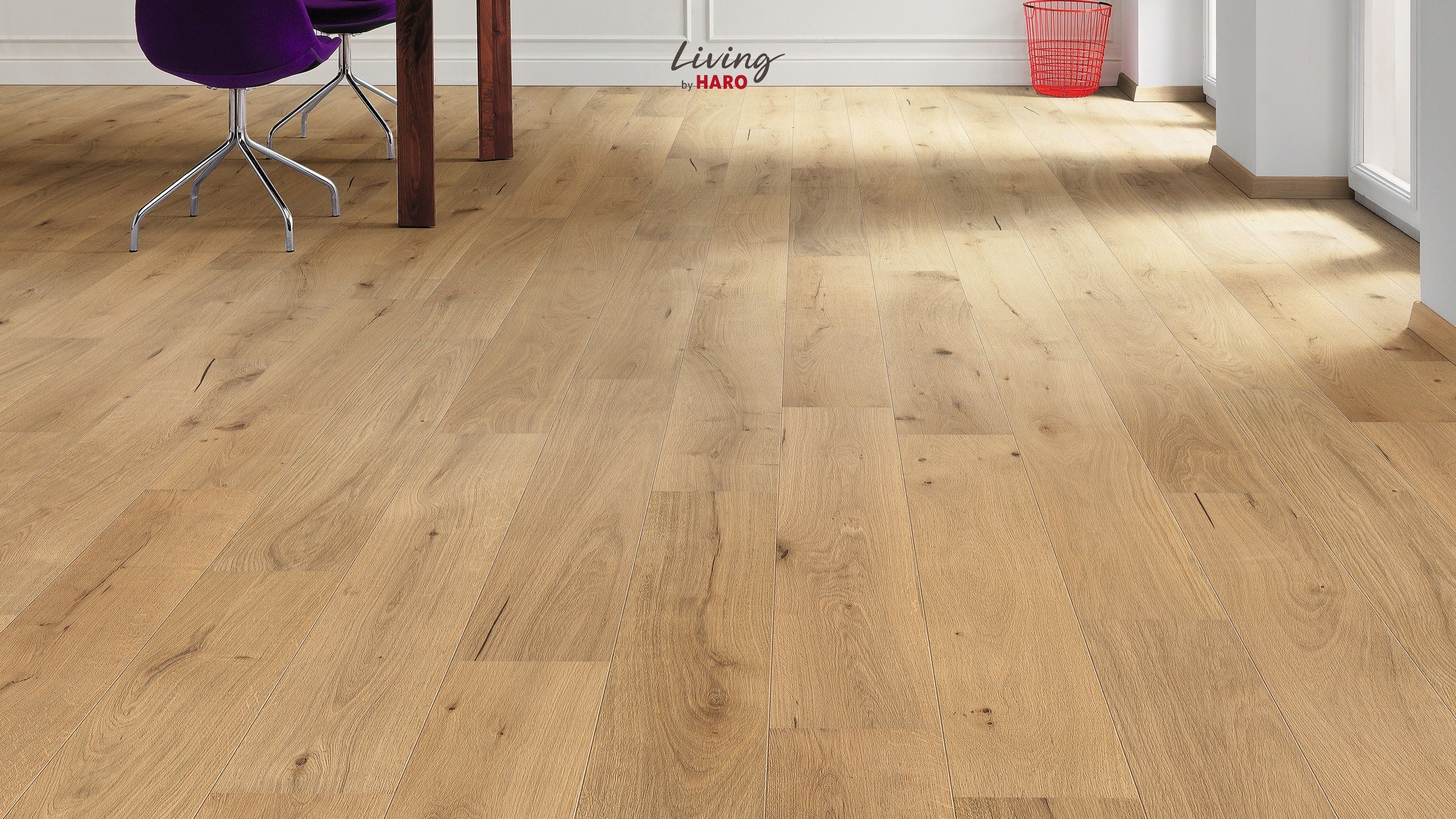 HARO Parkett Eiche pure strukturiert Landhausdiele 2V naturgeölt | Living 2500-4018427445812 guenstig bei bodenverkauf.de kaufen HARO Parkett Eiche pure strukturiert Landhausdiele 2V naturgeölt | Living 2500-4018427445812