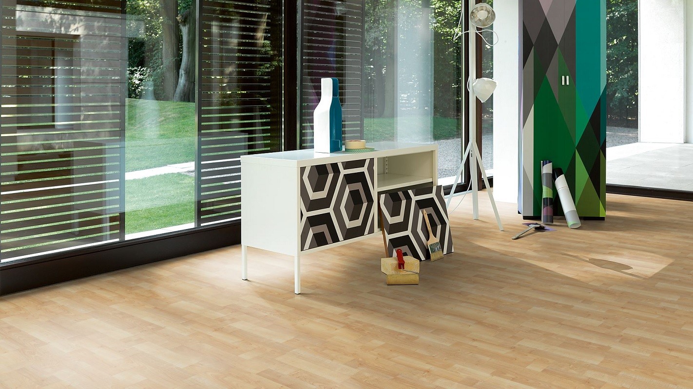 PARADOR Laminat Ahorn natur Schiffsboden 3-Stab Holzstruktur | Basic 200 | 23,5 m²-4014809139805