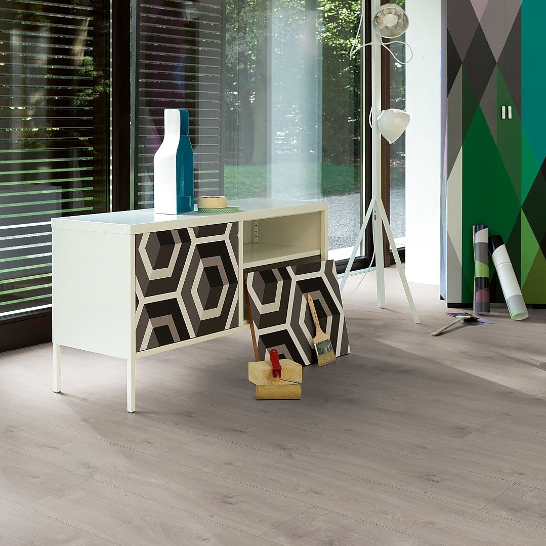 PARADOR Laminat Eiche Mistral grau Landhausdiele 4-seitige V-Fuge | Click In | 27 m²-4014809171287