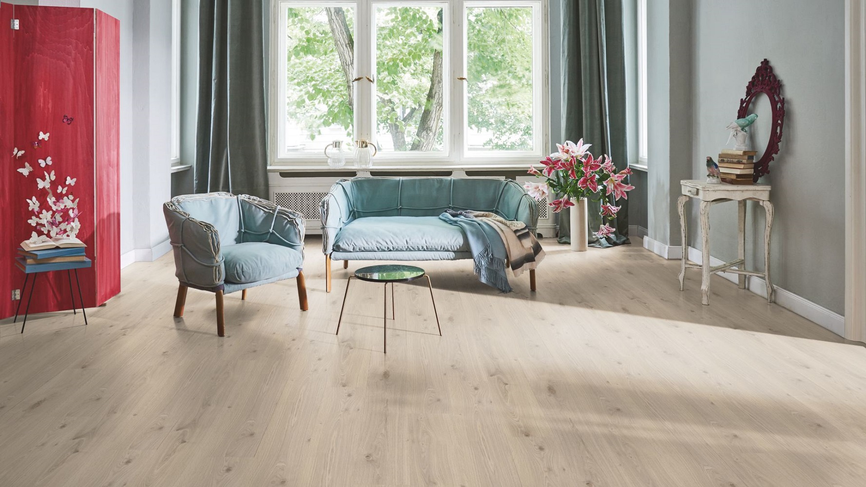 PARADOR Laminat Eiche gebleicht Gebürstete Struktur Landhausdiele | Basic 400 M4V | 26 m²-4014809202158