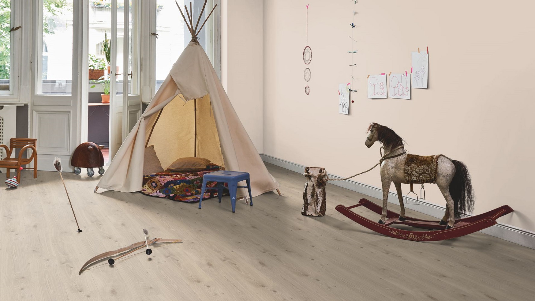 PARADOR Laminat Eiche gebleicht Landhausdiele 4-seitige V-Fuge | Classic 1050 | 26 m²-